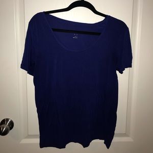Drop neck shirt